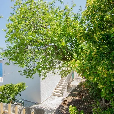 Holiday home Durante Di Casa Camilla Journey