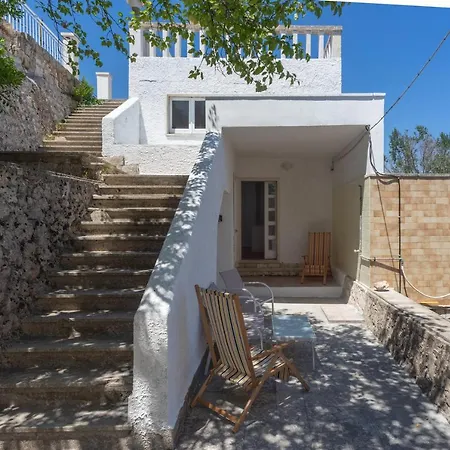 Holiday home Durante Di Casa Camilla Journey
